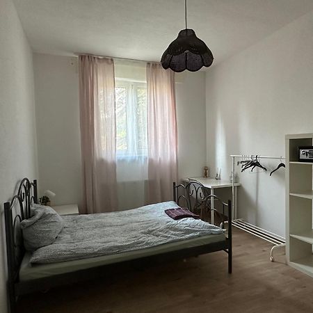 A&E Rooms Fernwald ภายนอก รูปภาพ