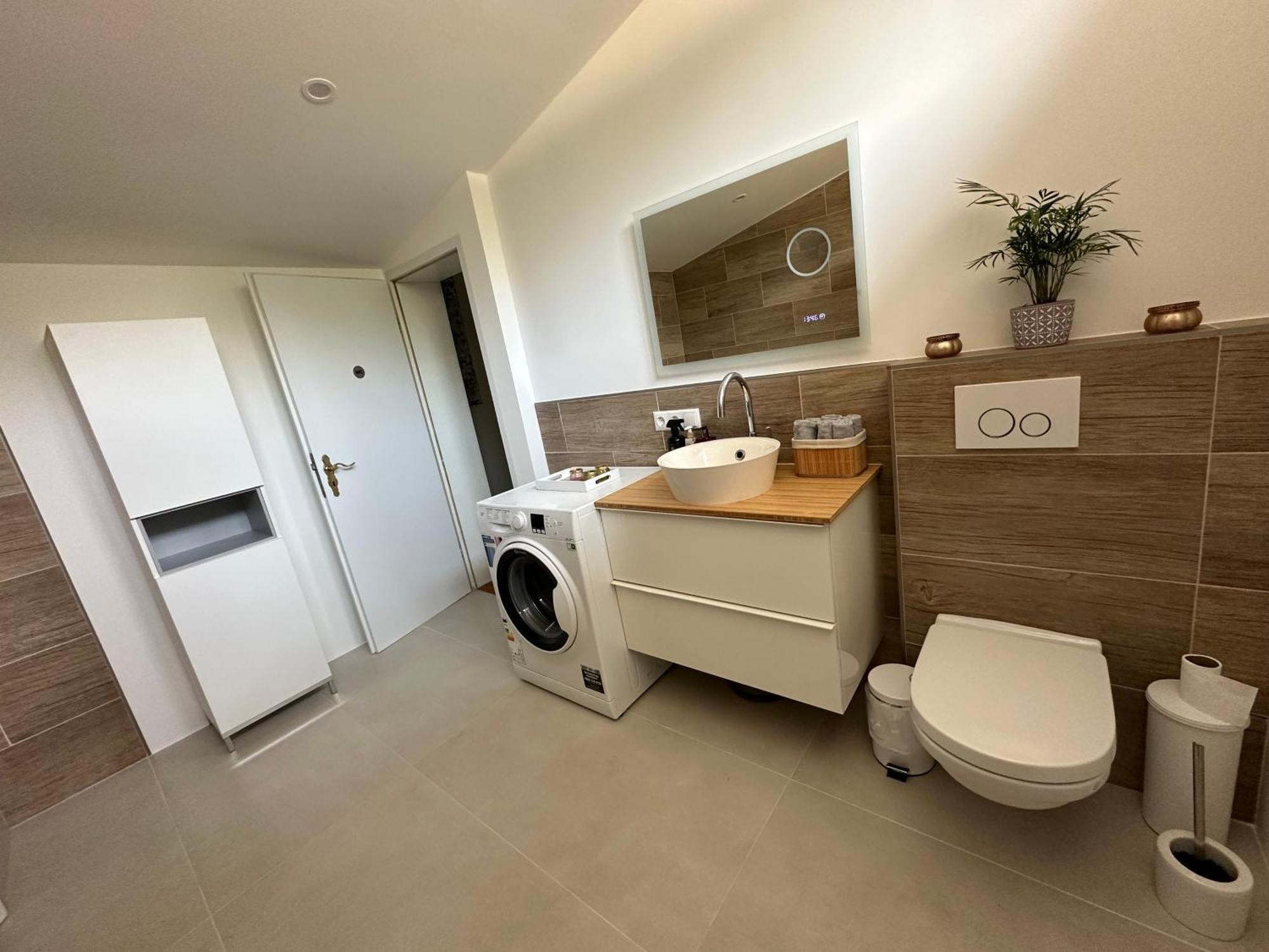 A&E Rooms Fernwald ภายนอก รูปภาพ