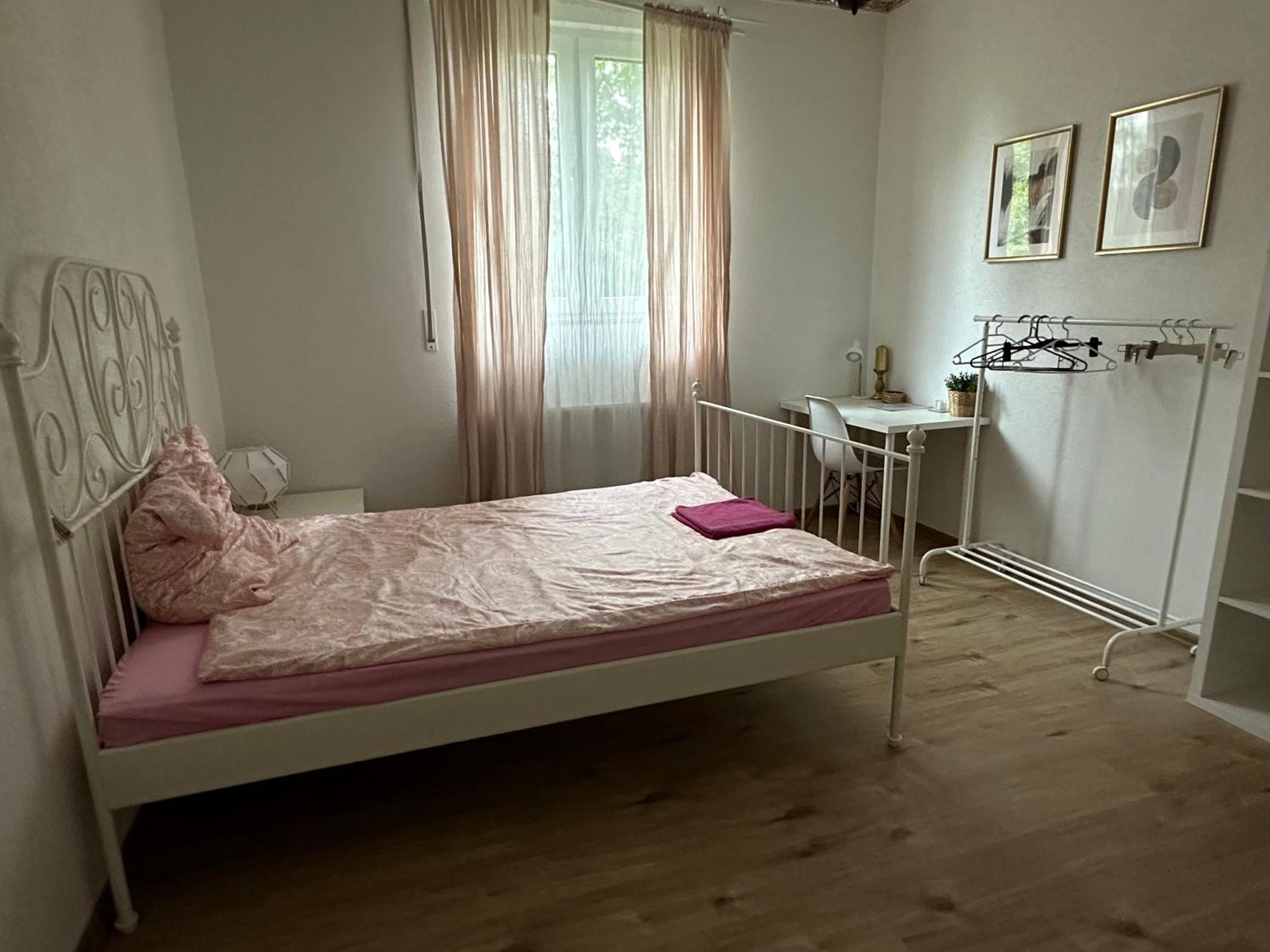 A&E Rooms Fernwald ภายนอก รูปภาพ