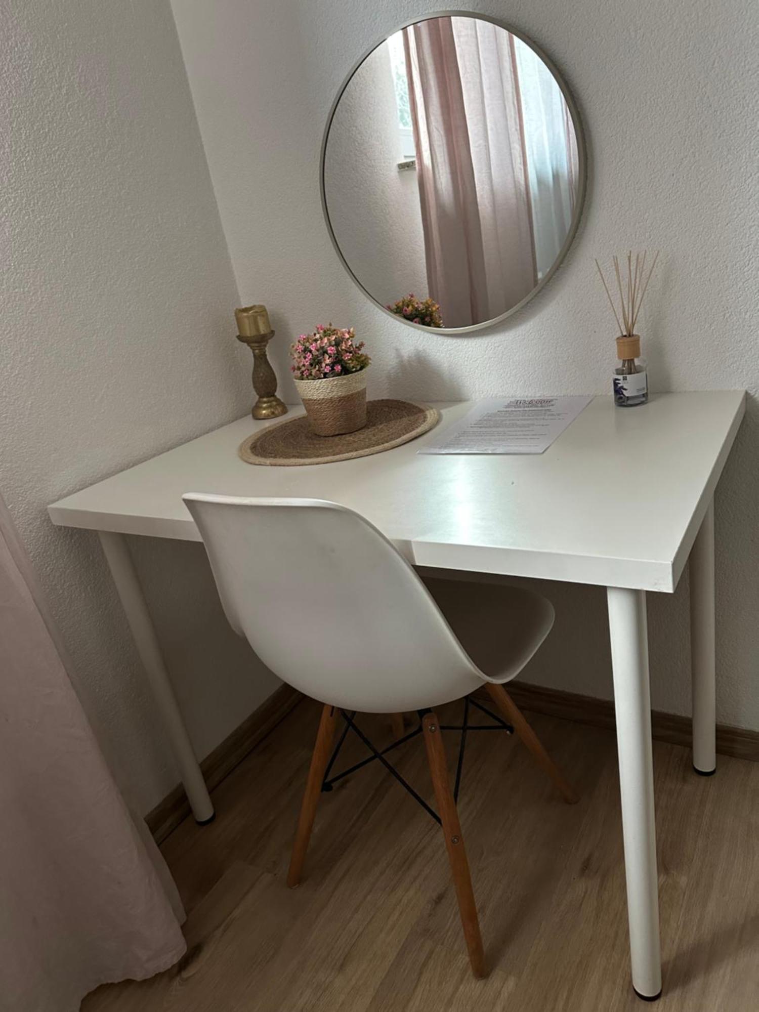 A&E Rooms Fernwald ภายนอก รูปภาพ